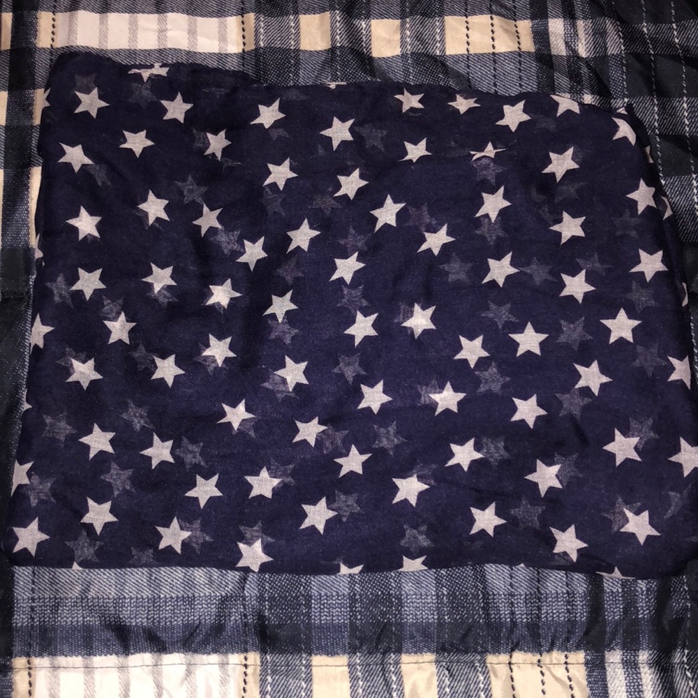 Navy blue scarf with white stars